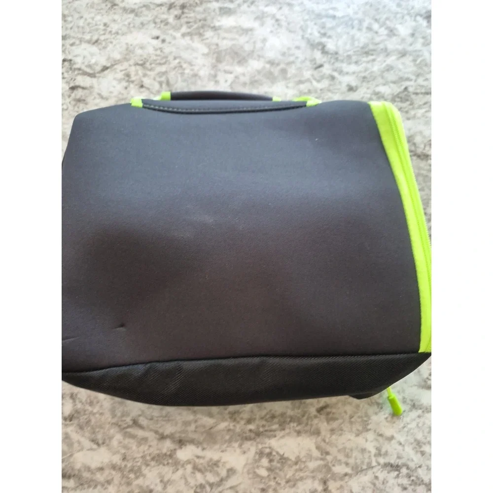 Kanga Kase Mate Cooler 12-Pack Black/Lime Green NEW